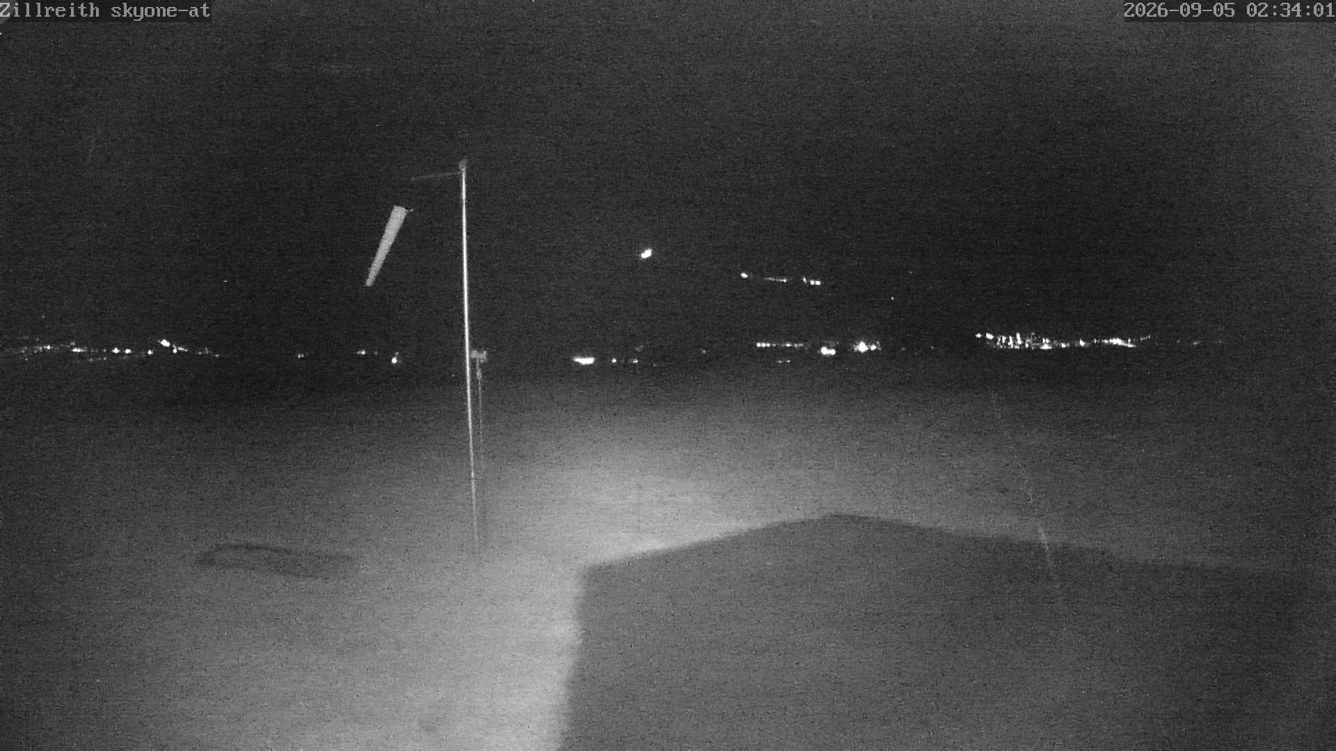 Archived image Webcam Pub Zillreith in Adnet