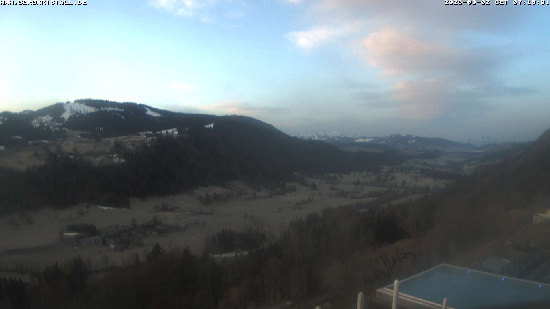 Archived image Webcam View of Hotel Bergkristall
