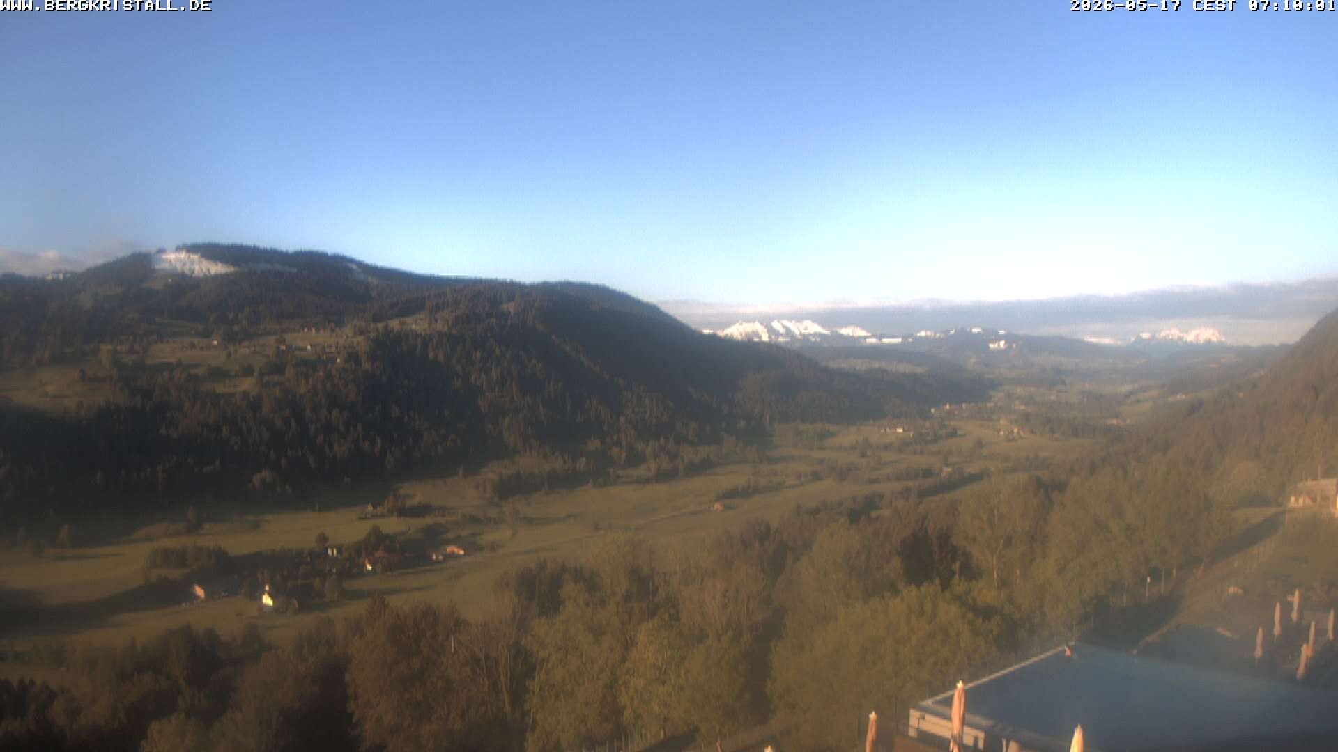 Archived image Webcam View of Hotel Bergkristall