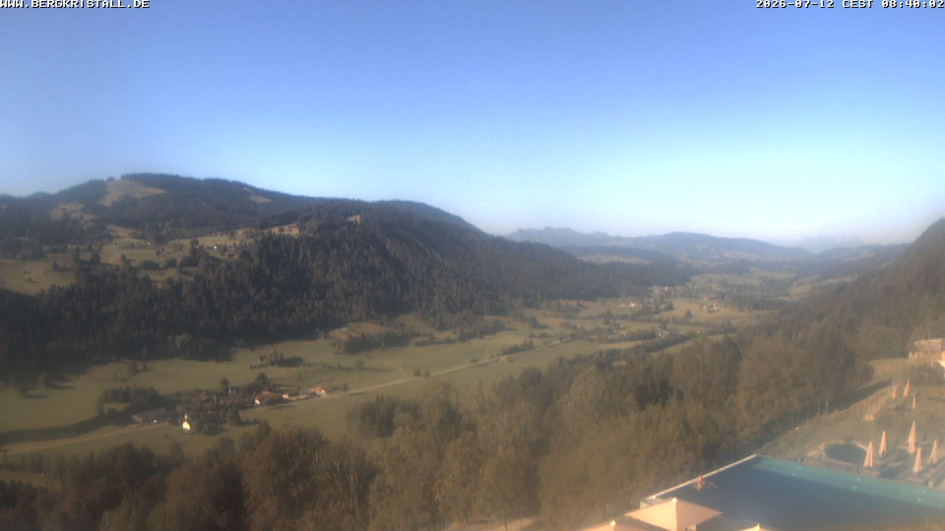 Archived image Webcam View of Hotel Bergkristall