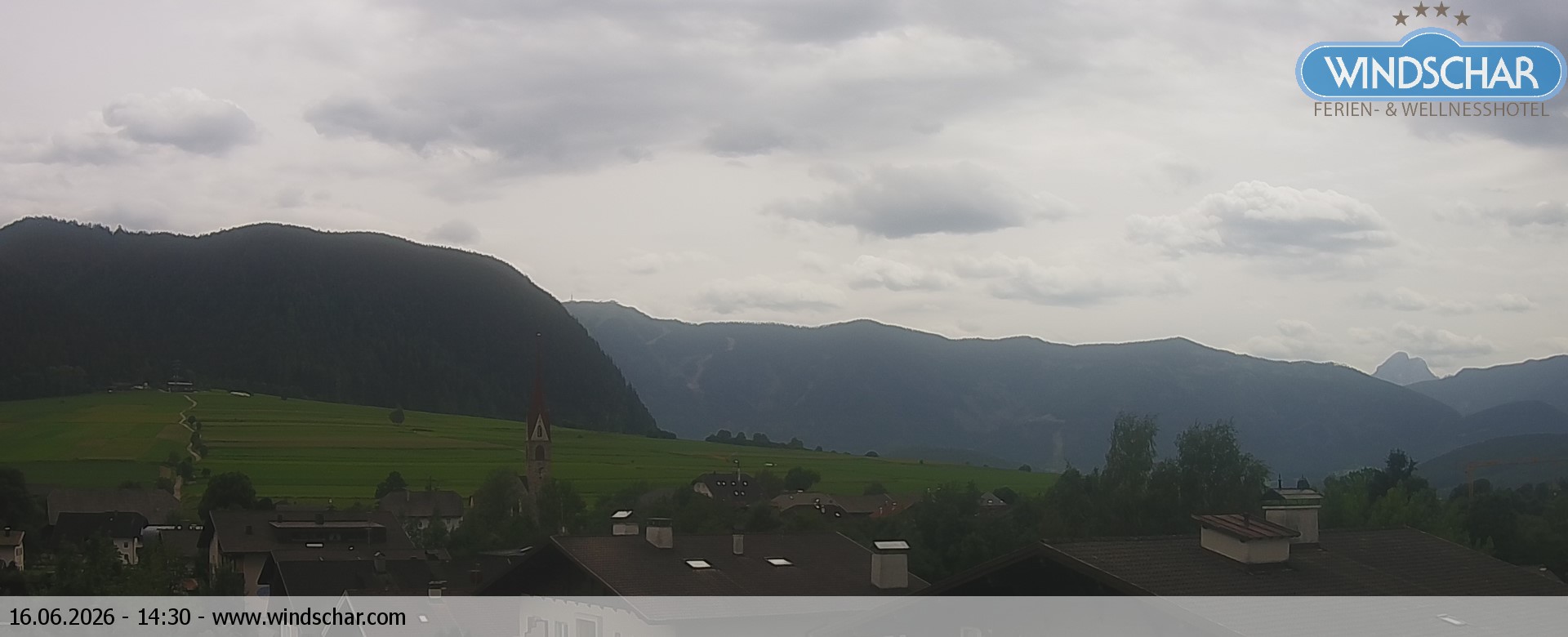 Archiv Foto Webcam Hotel Windschar Gais