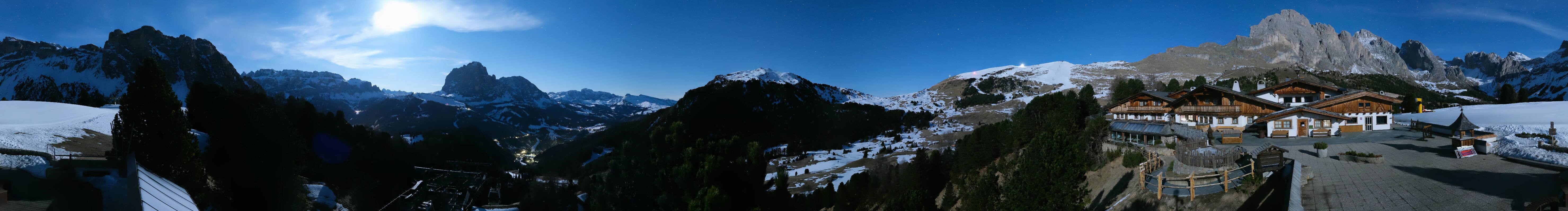 Archived image Webcam Panorama view Col Raiser