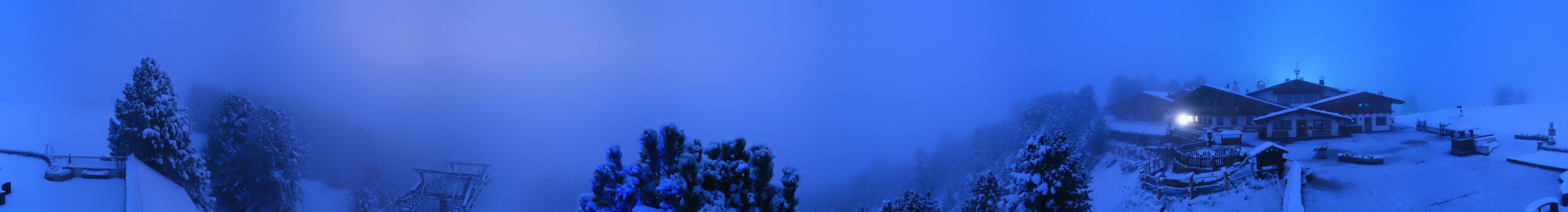 Archived image Webcam Panorama view Col Raiser