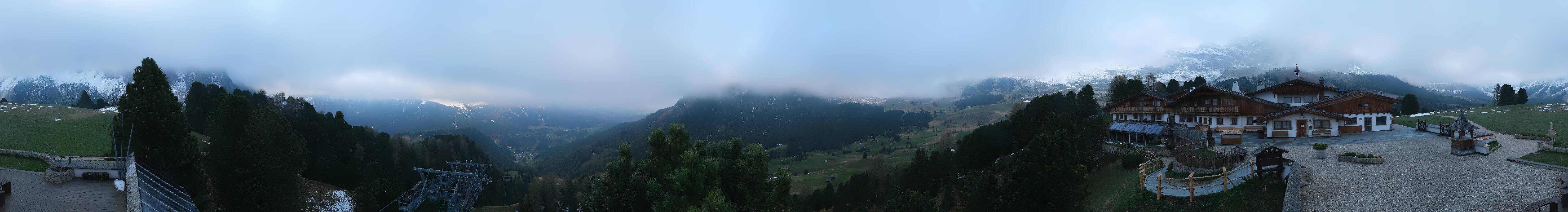 Archived image Webcam Panorama view Col Raiser