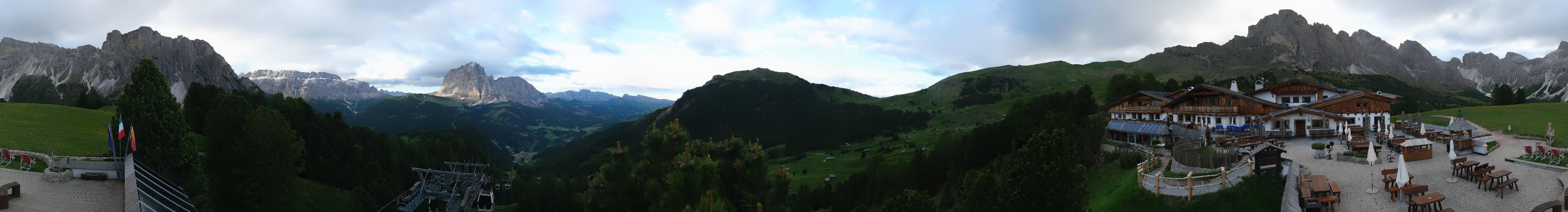 Archived image Webcam Panorama view Col Raiser