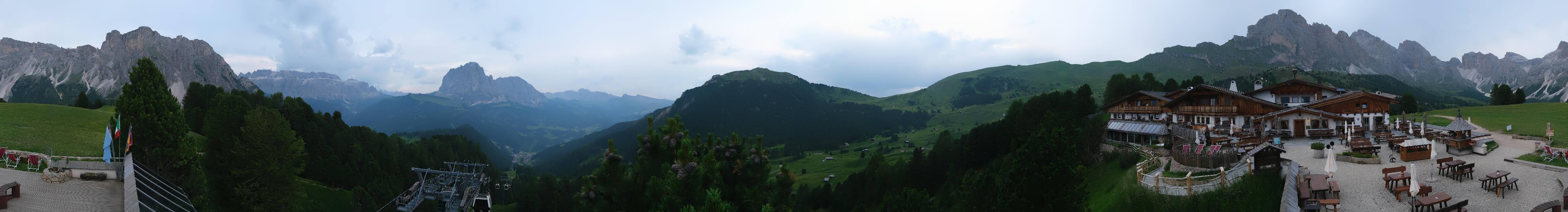 Archived image Webcam Panorama view Col Raiser