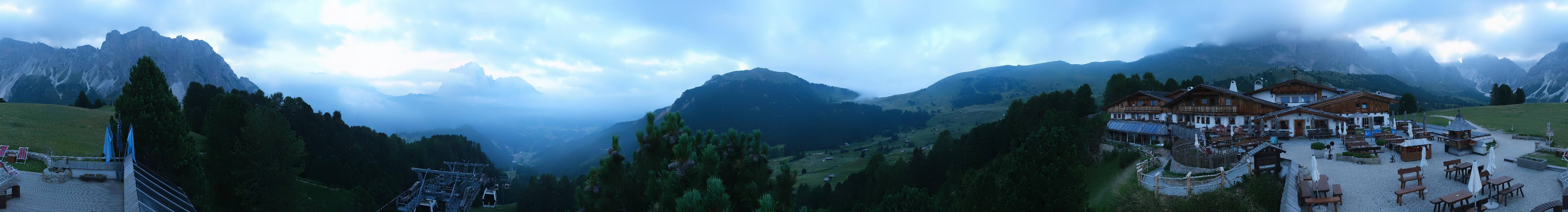 Archived image Webcam Panorama view Col Raiser
