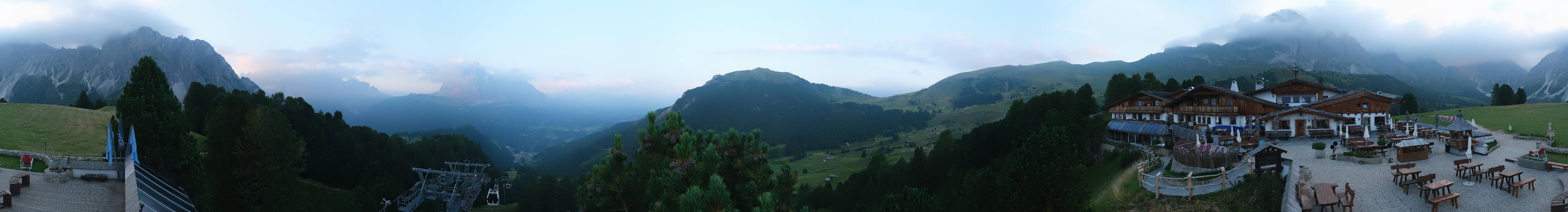 Archived image Webcam Panorama view Col Raiser