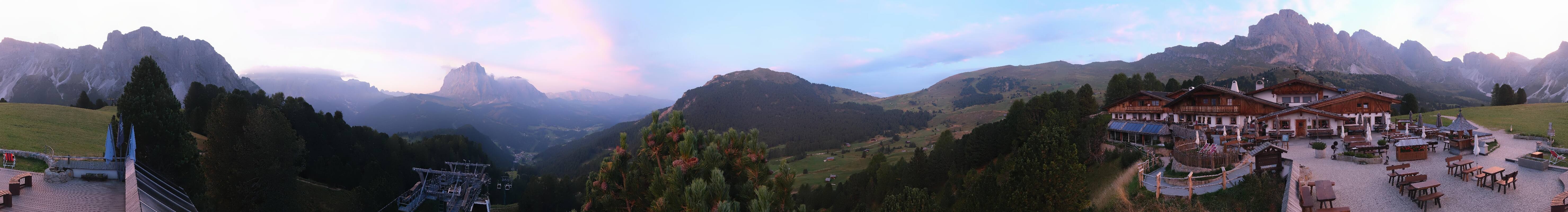 Archived image Webcam Panorama view Col Raiser