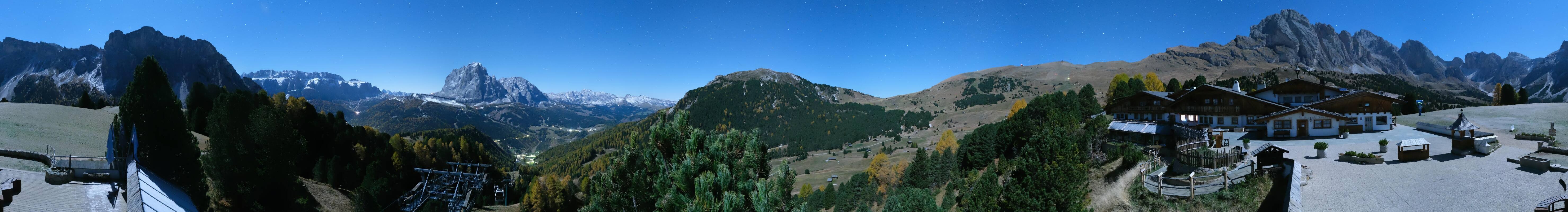 Archived image Webcam Panorama view Col Raiser
