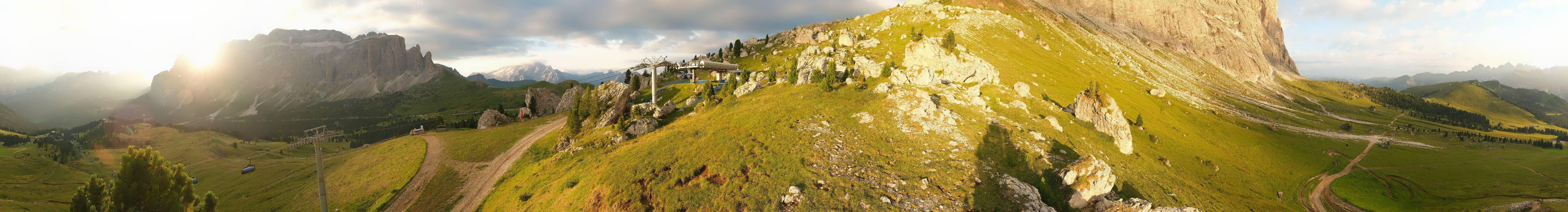 Archiv Foto Webcam Bergstation Citta dei Sassi, Val Gardena