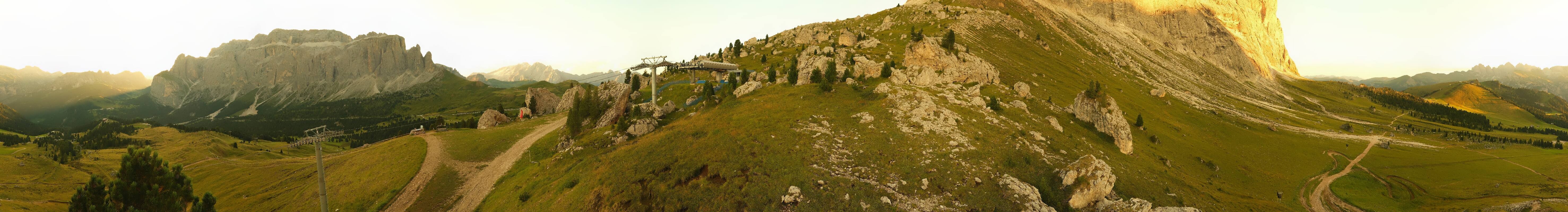 Archiv Foto Webcam Bergstation Citta dei Sassi, Val Gardena