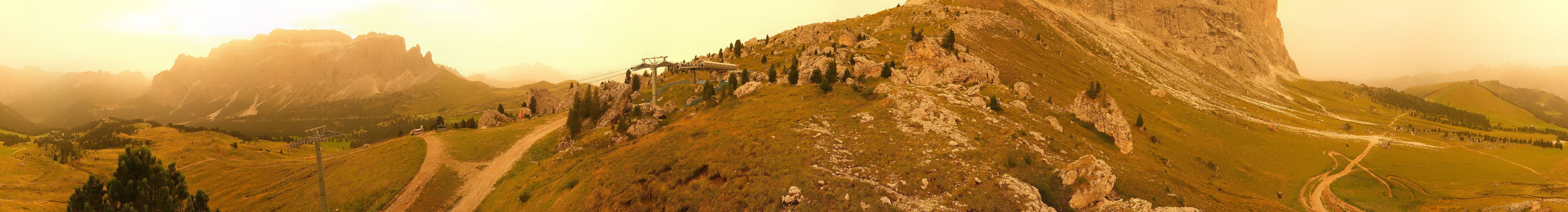Archiv Foto Webcam Bergstation Citta dei Sassi, Val Gardena