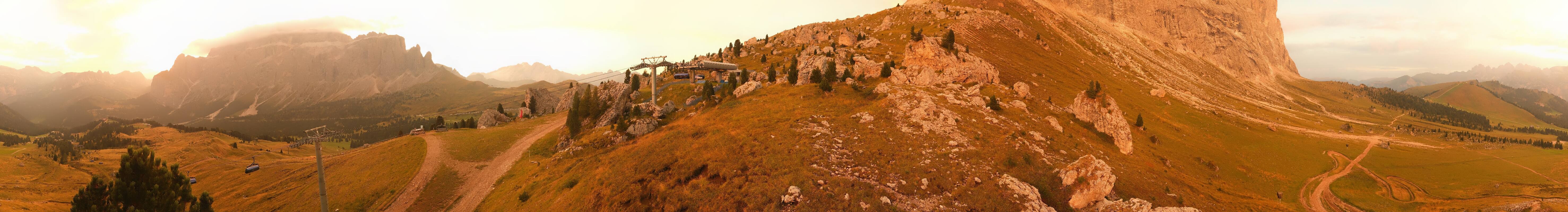 Archiv Foto Webcam Bergstation Citta dei Sassi, Val Gardena