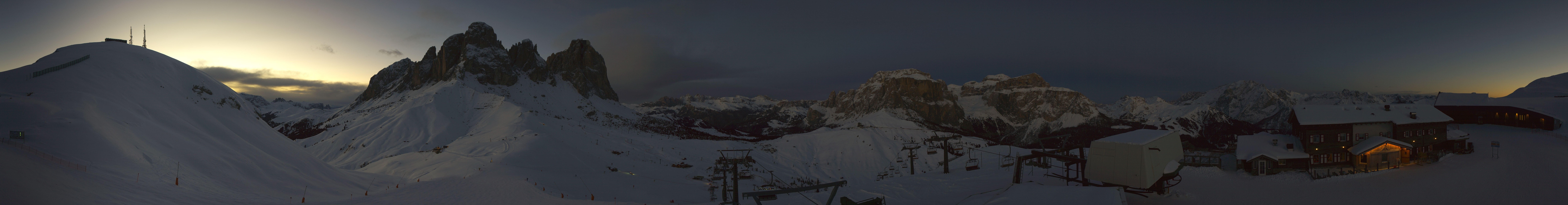 Archiv Foto Webcam Col Rodella Fassatal