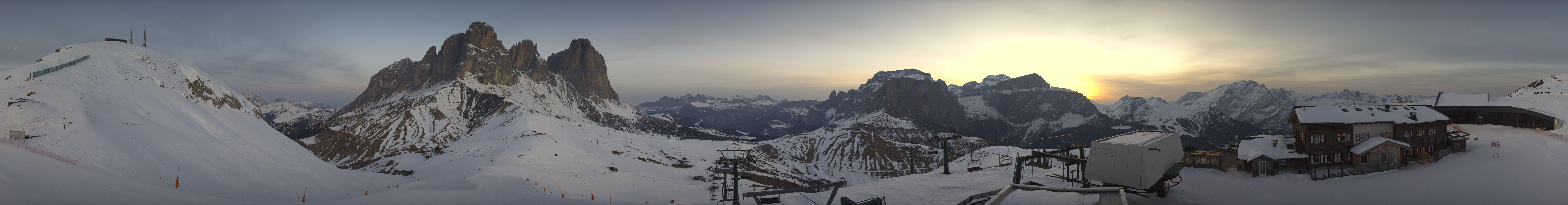 Archiv Foto Webcam Col Rodella Fassatal