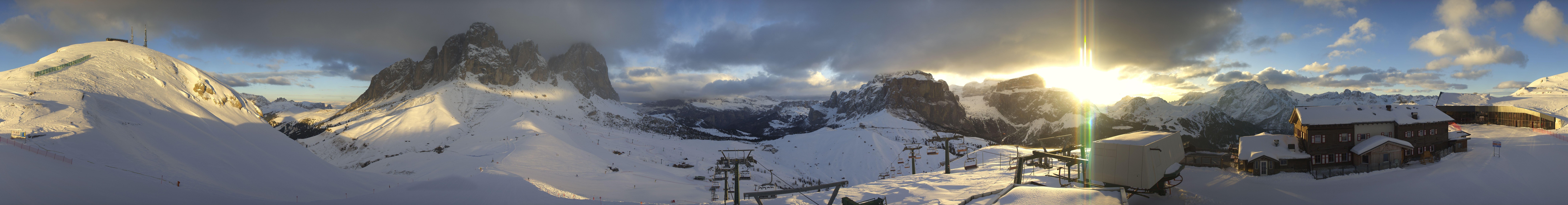 Archiv Foto Webcam Col Rodella Fassatal