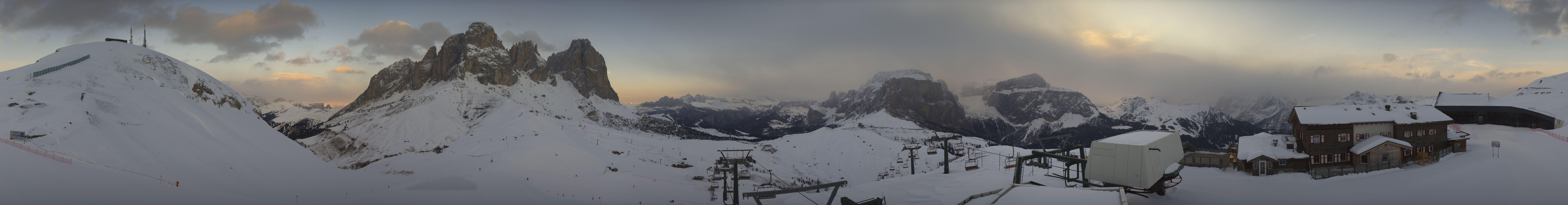 Archiv Foto Webcam Col Rodella Fassatal