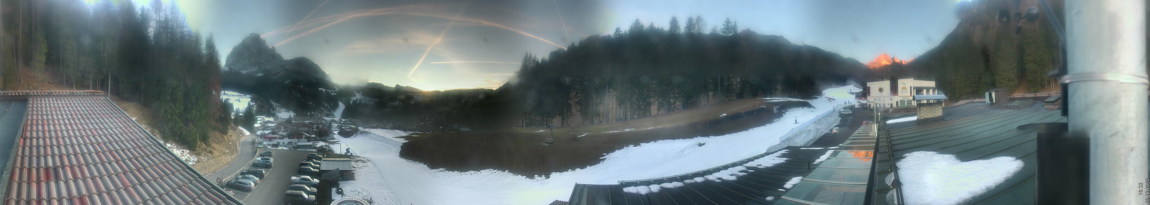 Archiv Foto Webcam Col Raiser / Hotel Jägerheim