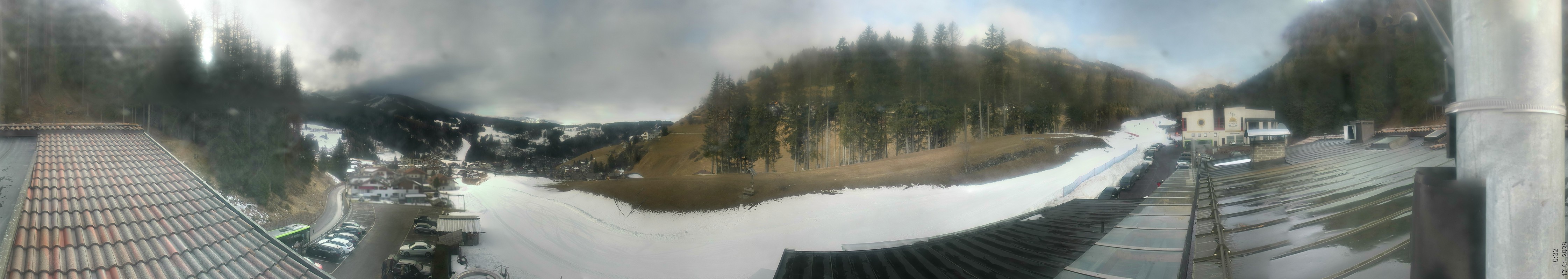 Archived image Webcam Col Raiser / Hotel Jägerheim