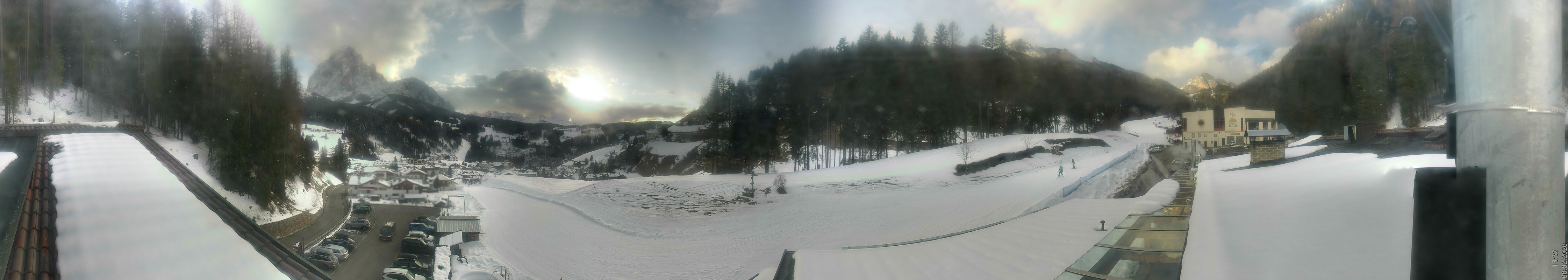 Archived image Webcam Col Raiser / Hotel Jägerheim