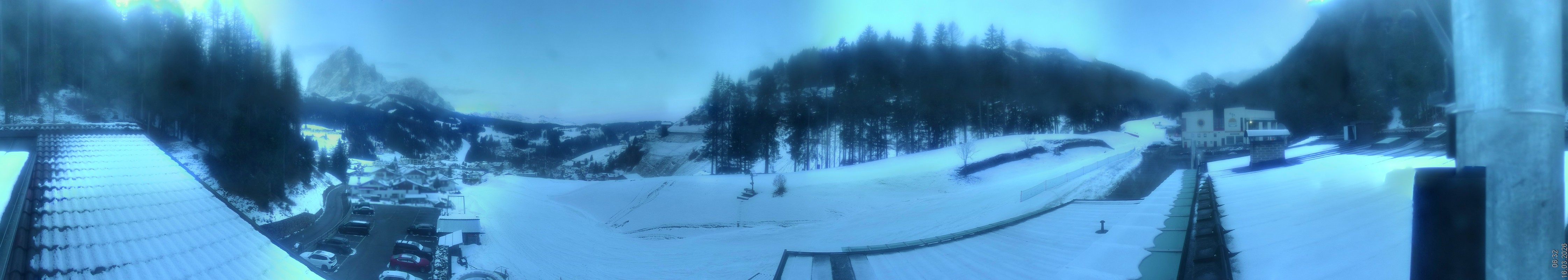 Archived image Webcam Col Raiser / Hotel Jägerheim