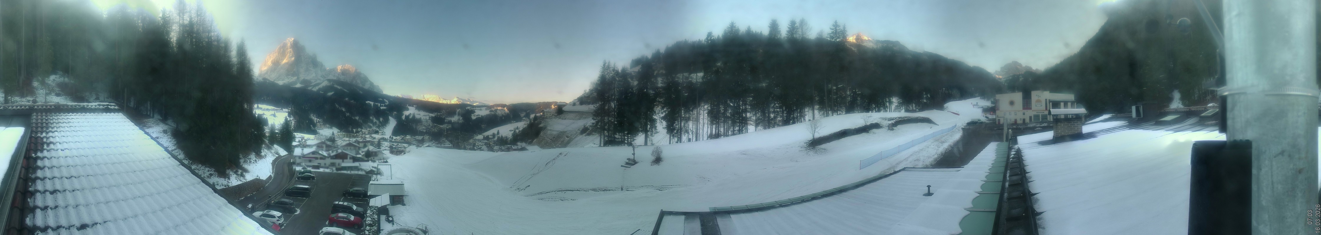Archived image Webcam Col Raiser / Hotel Jägerheim