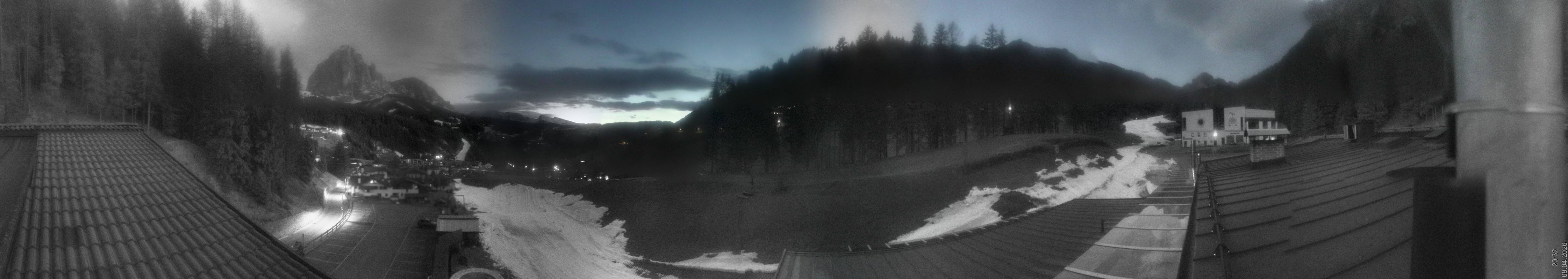 Archiv Foto Webcam Col Raiser / Hotel Jägerheim