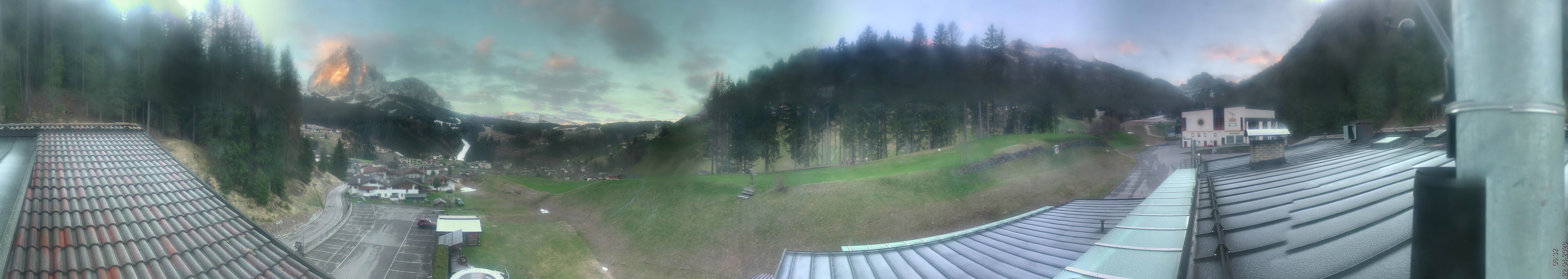 Archived image Webcam Col Raiser / Hotel Jägerheim