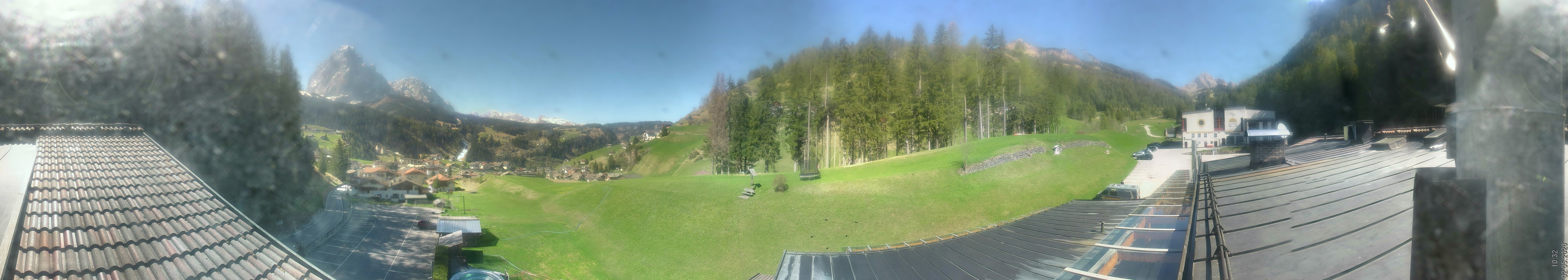 Archived image Webcam Col Raiser / Hotel Jägerheim