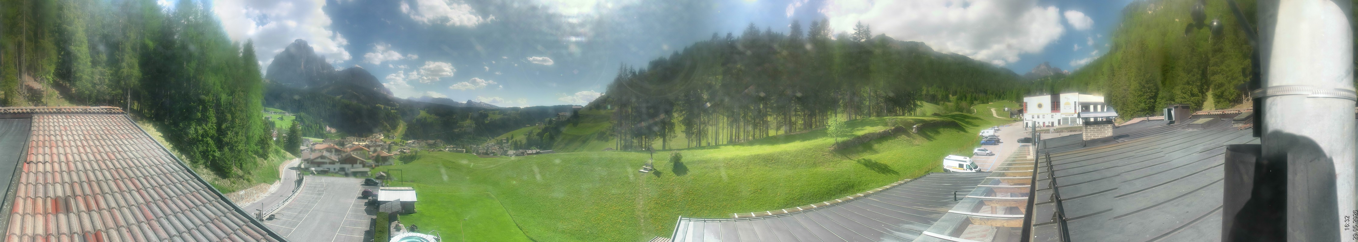 Archiv Foto Webcam Col Raiser / Hotel Jägerheim