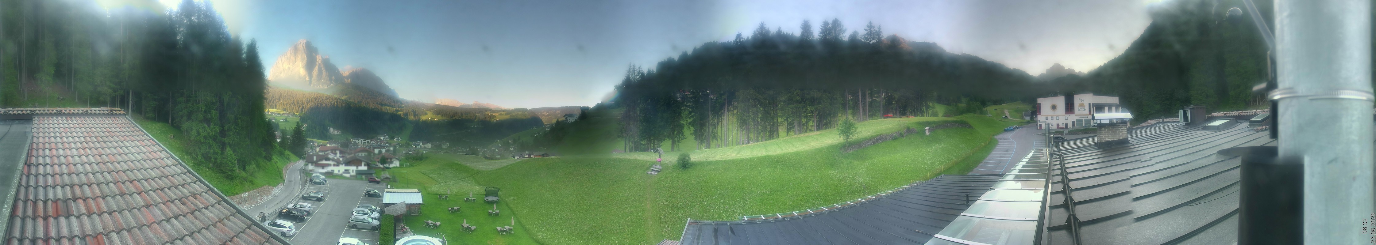 Archived image Webcam Col Raiser / Hotel Jägerheim