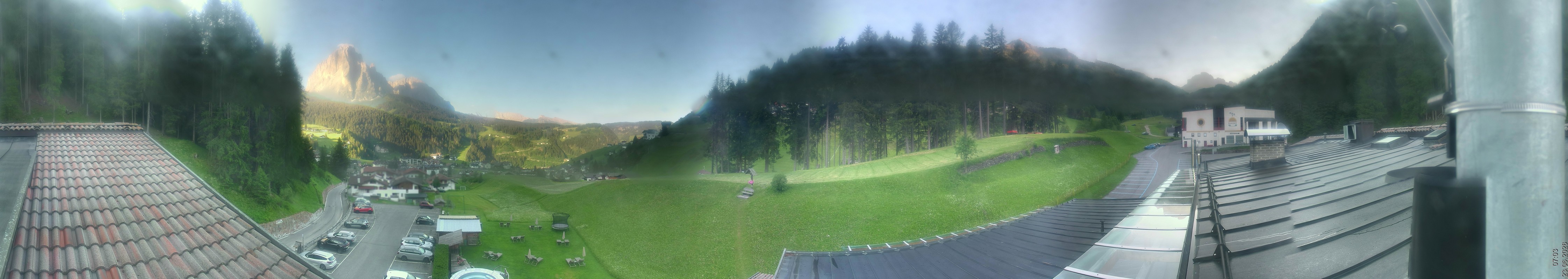 Archived image Webcam Col Raiser / Hotel Jägerheim