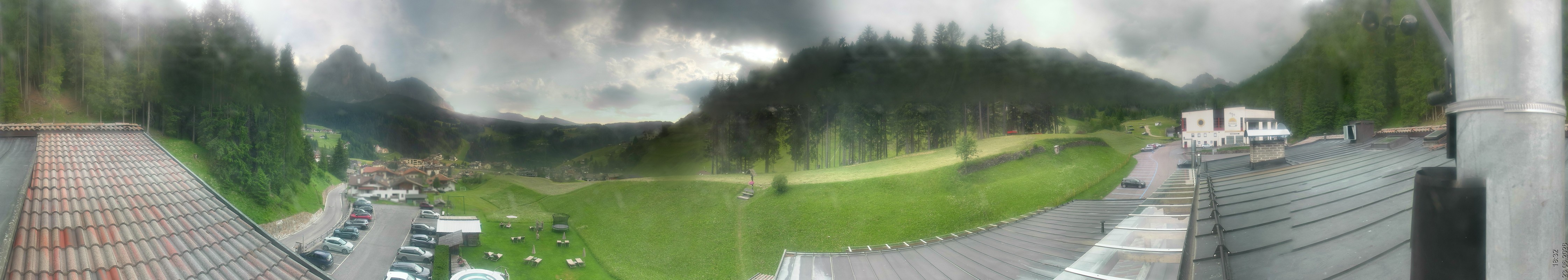 Archived image Webcam Col Raiser / Hotel Jägerheim