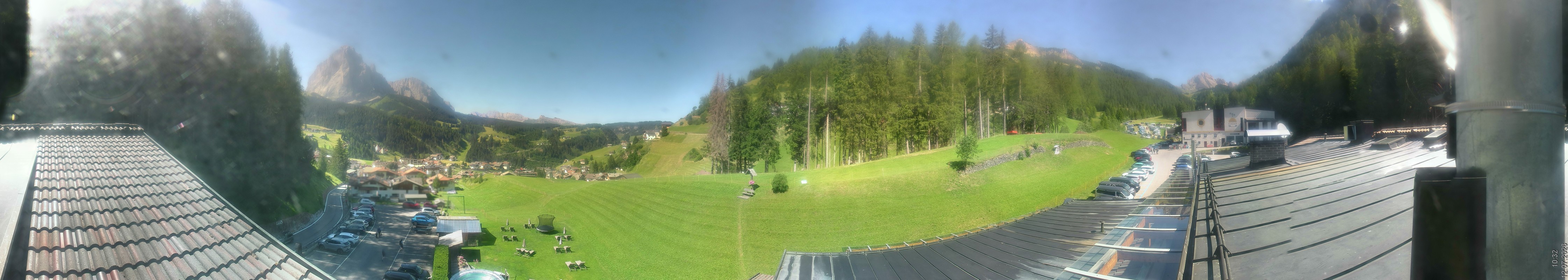 Archived image Webcam Col Raiser / Hotel Jägerheim