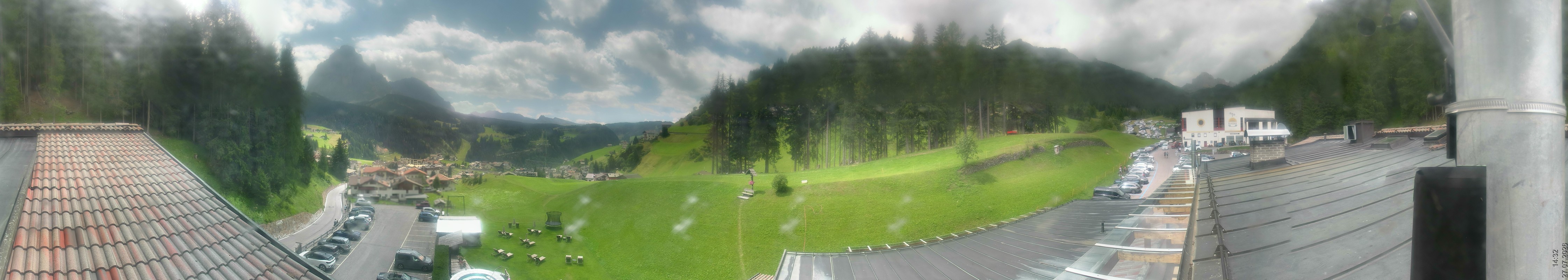 Archiv Foto Webcam Col Raiser / Hotel Jägerheim