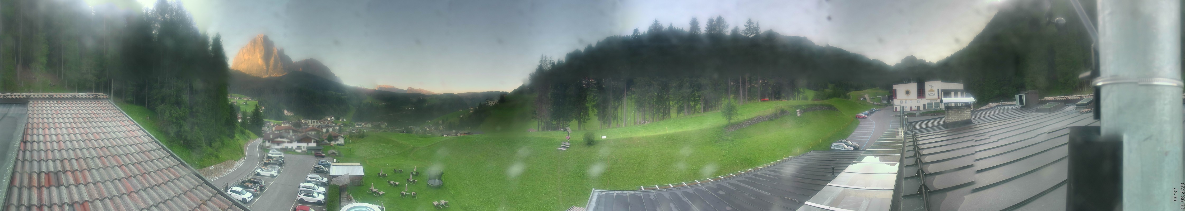 Archiv Foto Webcam Col Raiser / Hotel Jägerheim