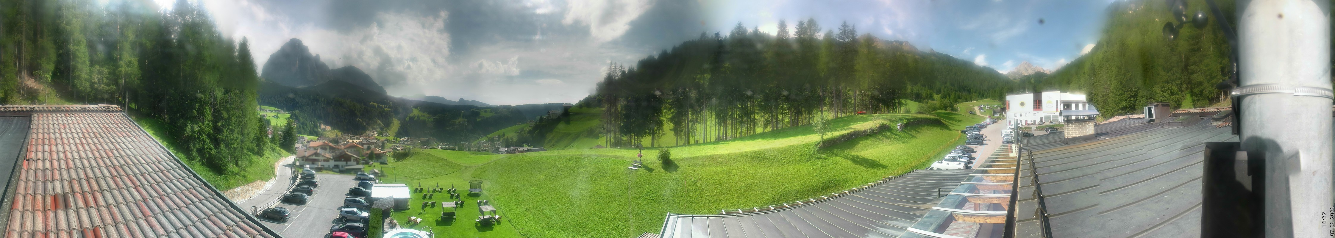 Archiv Foto Webcam Col Raiser / Hotel Jägerheim