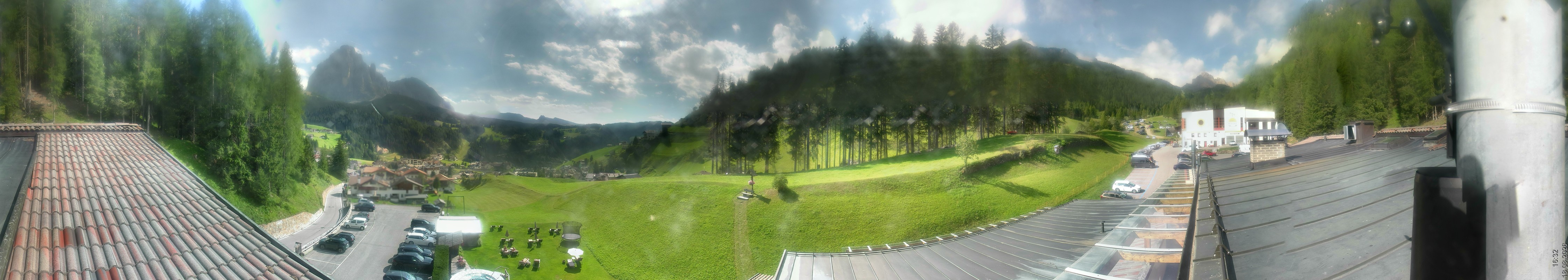 Archiv Foto Webcam Col Raiser / Hotel Jägerheim