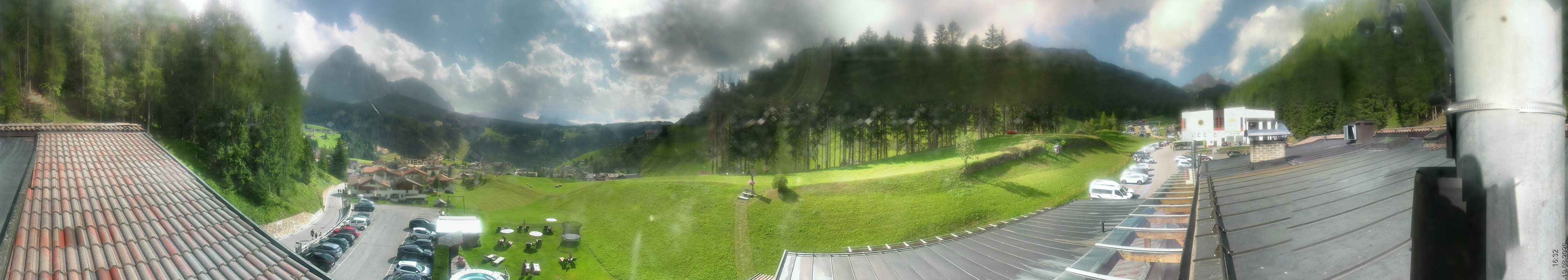 Archiv Foto Webcam Col Raiser / Hotel Jägerheim