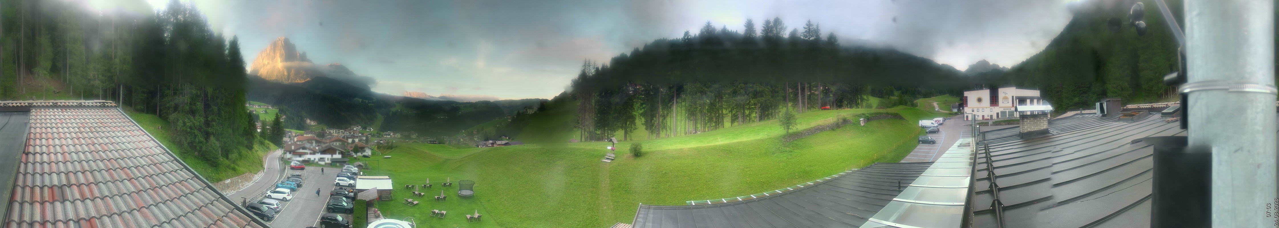 Archiv Foto Webcam Col Raiser / Hotel Jägerheim