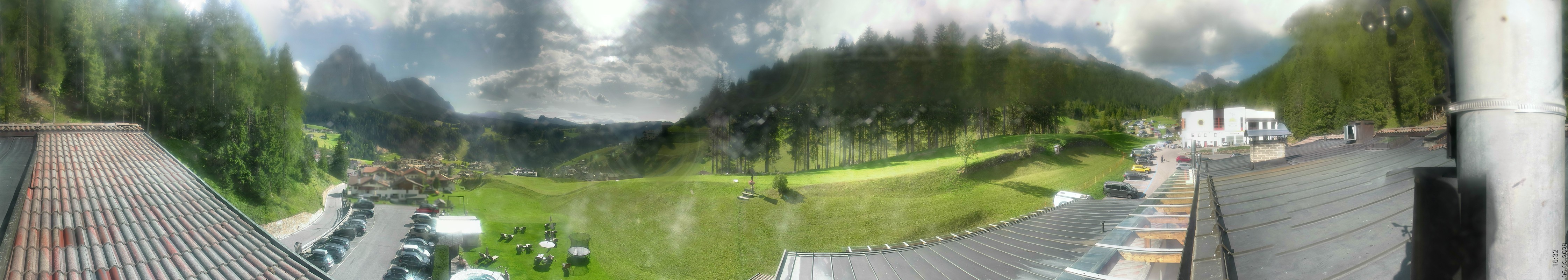 Archiv Foto Webcam Col Raiser / Hotel Jägerheim