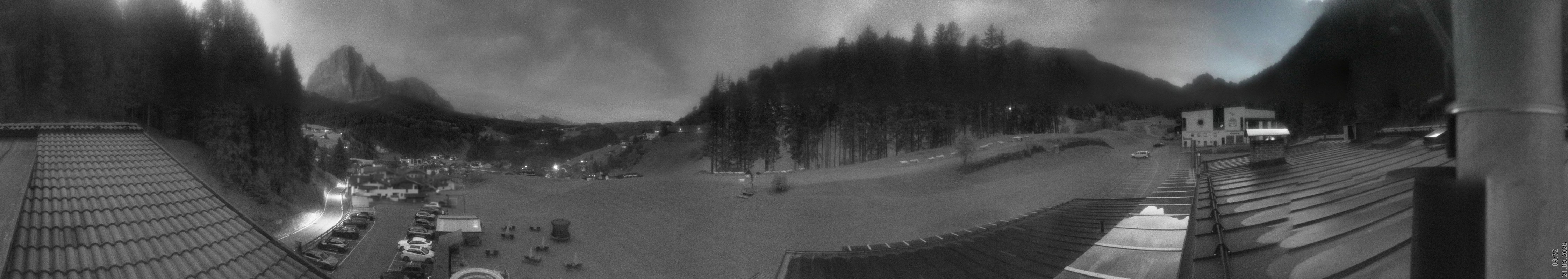Archived image Webcam Col Raiser / Hotel Jägerheim