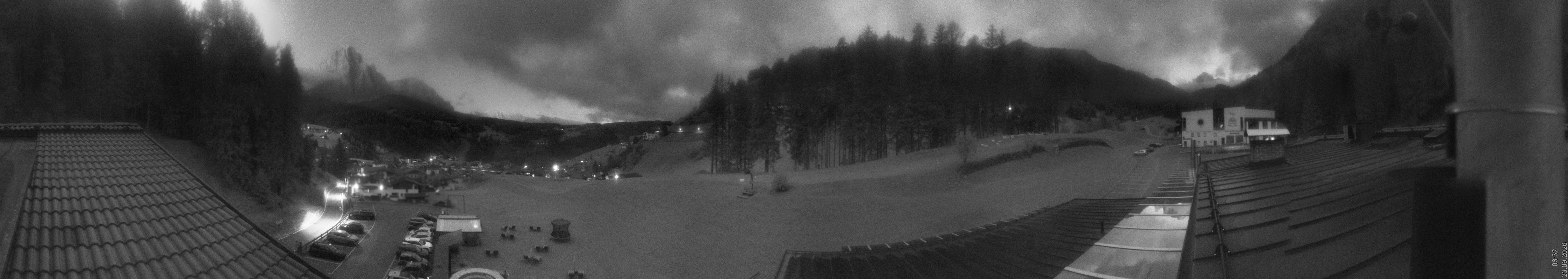 Archived image Webcam Col Raiser / Hotel Jägerheim