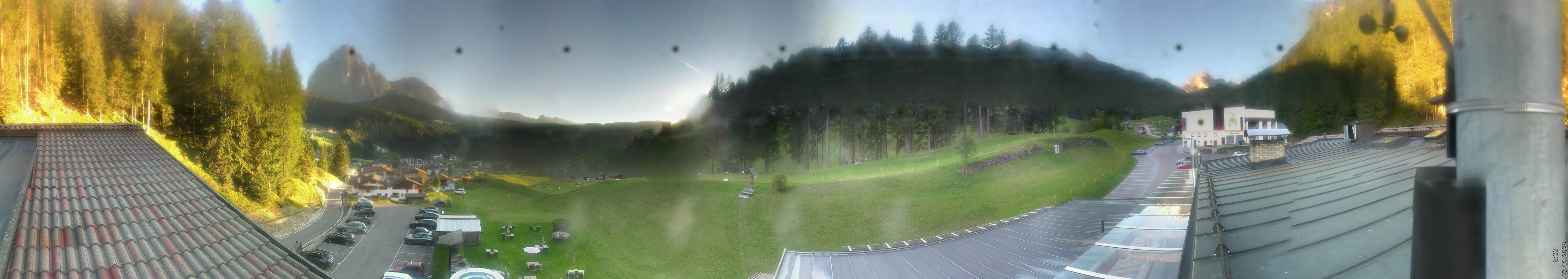 Archiv Foto Webcam Col Raiser / Hotel Jägerheim