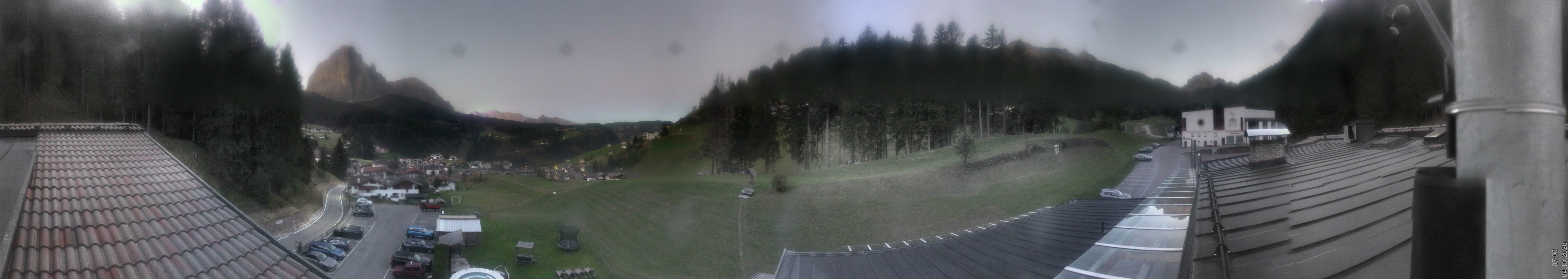 Archiv Foto Webcam Col Raiser / Hotel Jägerheim