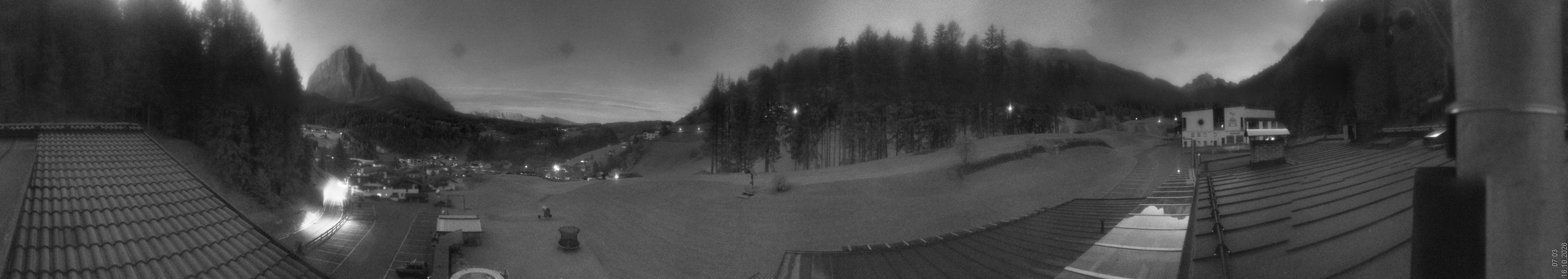 Archiv Foto Webcam Col Raiser / Hotel Jägerheim
