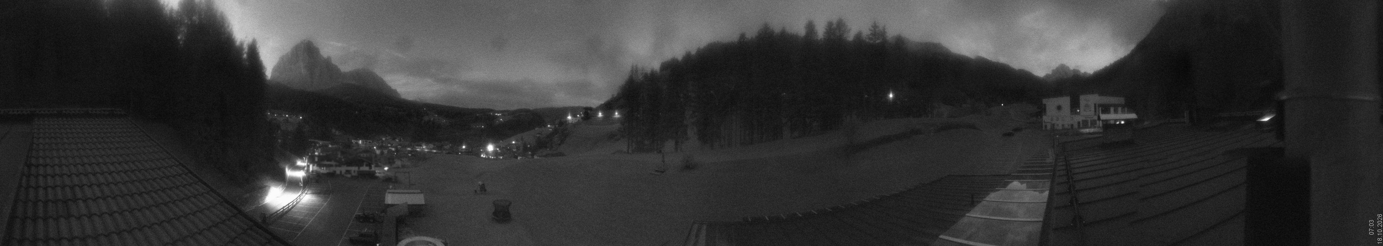Archiv Foto Webcam Col Raiser / Hotel Jägerheim