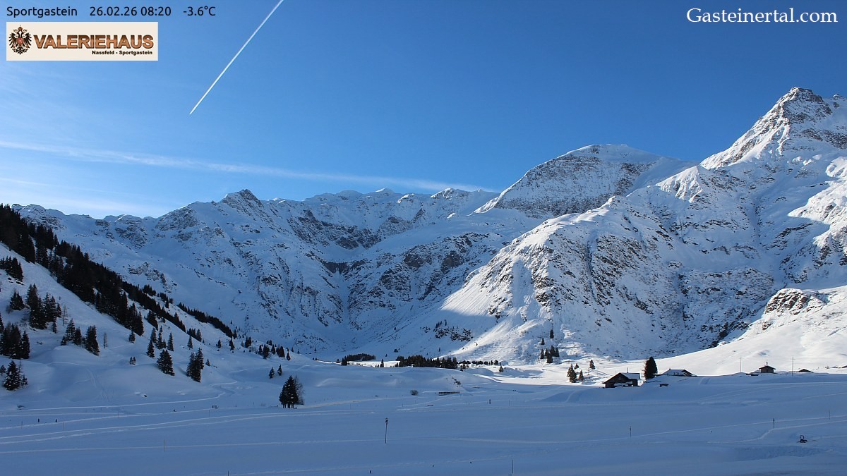 Archived image Webcam Alpine Restaurant Valeriehaus