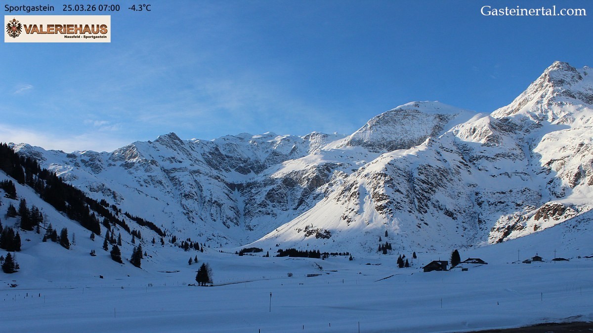 Archived image Webcam Alpine Restaurant Valeriehaus